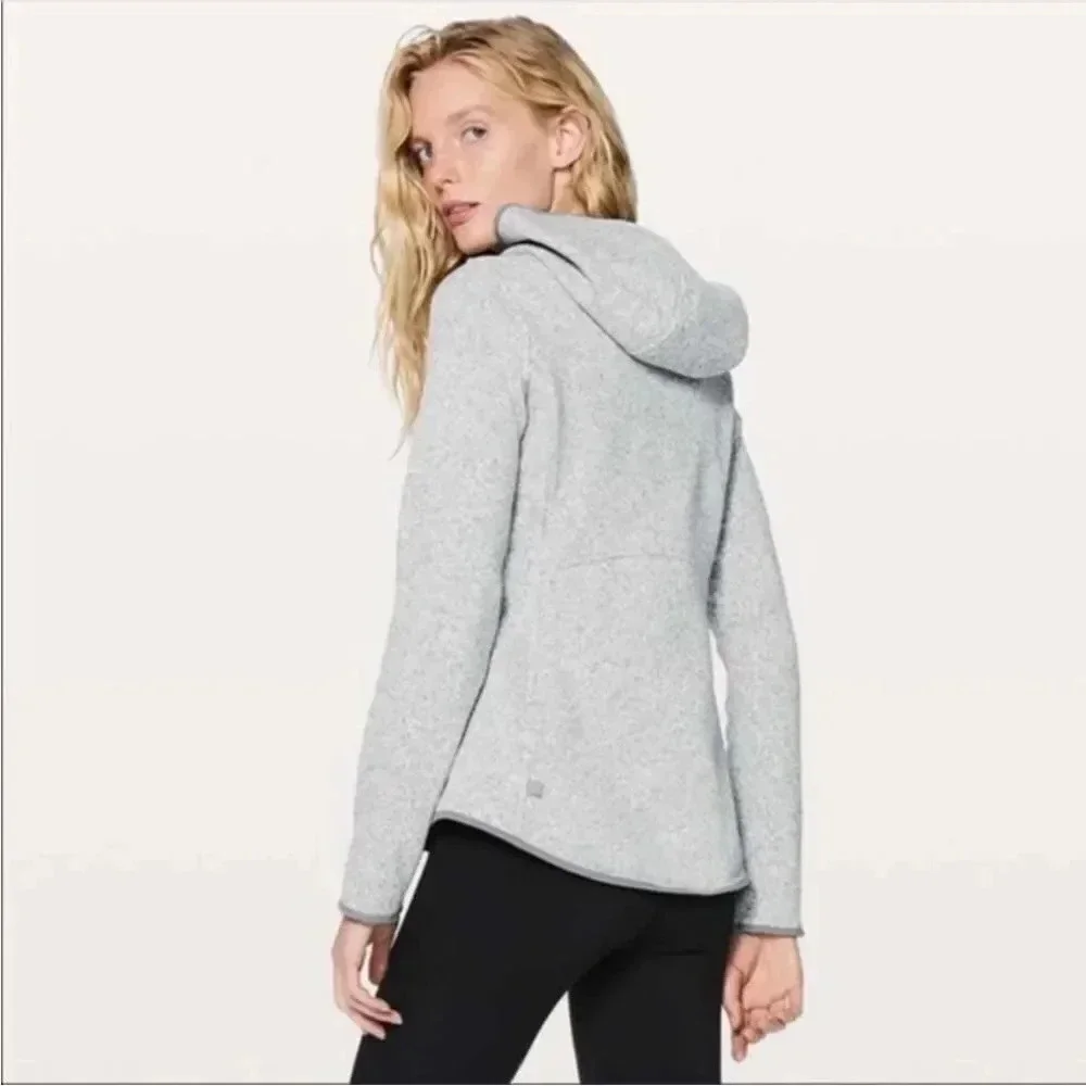 Lululemon Fleece and Thank You Hooded Knit 1/4 Zip Pullover size 6 athleisure
